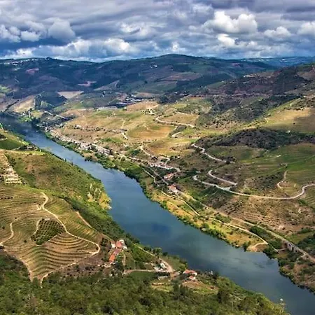 Апартаменты Babhouse Garagem Do Adro - Coracao Do Douro