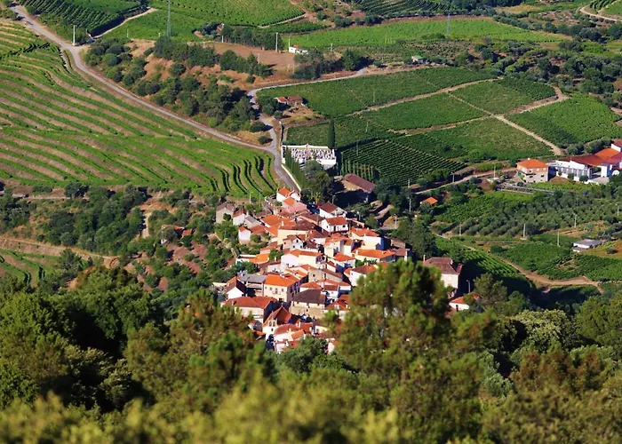 Babhouse Garagem Do Adro - Coracao Do Douro *